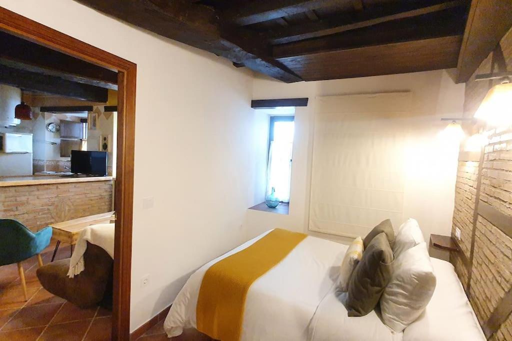 Apartamento Sefardi, Barrio Judio De Hervas Luaran gambar