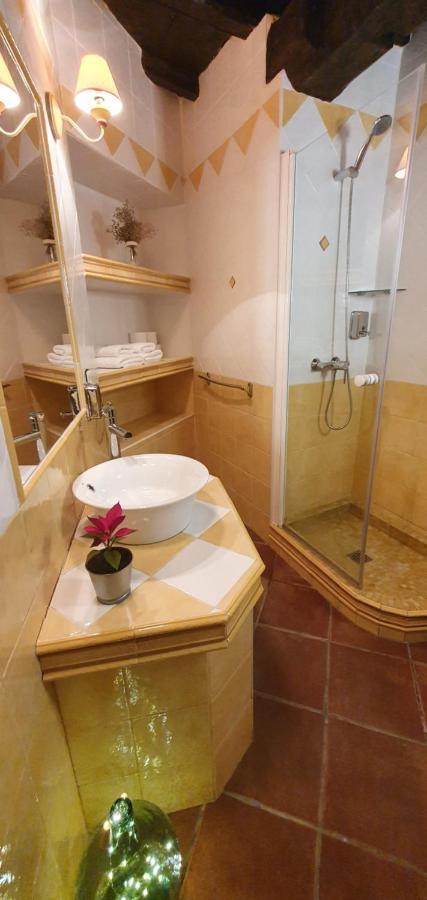 Apartamento Sefardi, Barrio Judio De Hervas Luaran gambar