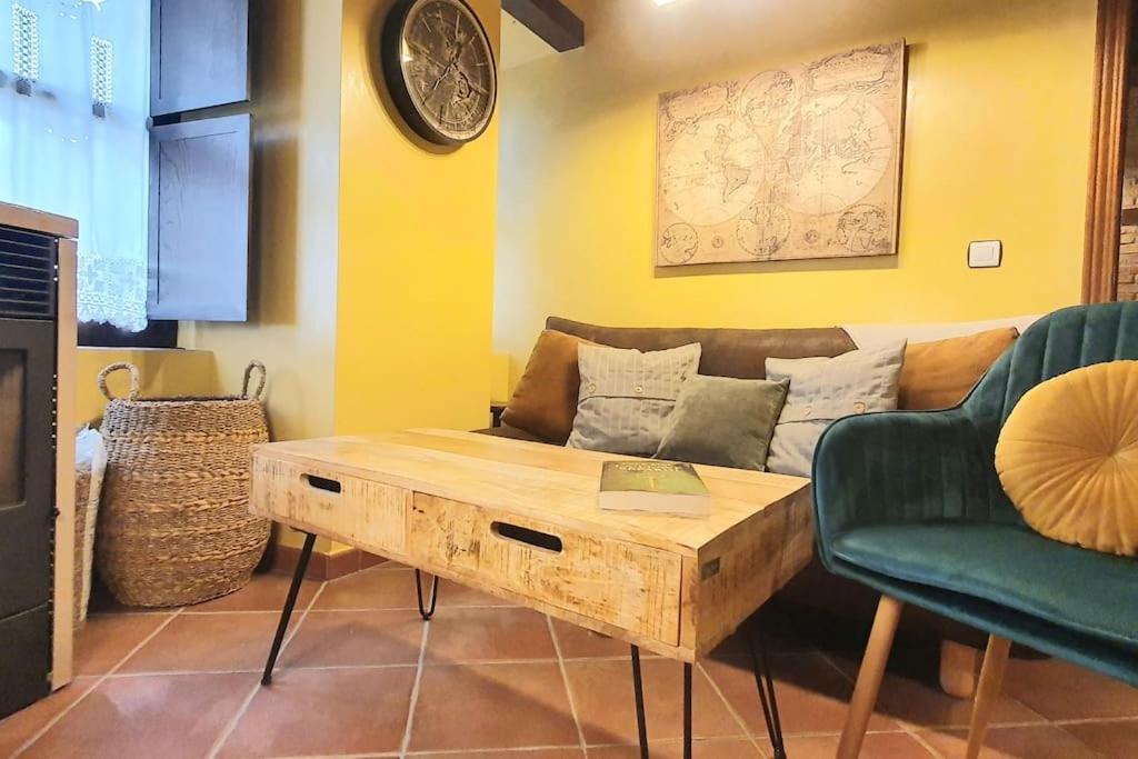 Apartamento Sefardi, Barrio Judio De Hervas Luaran gambar